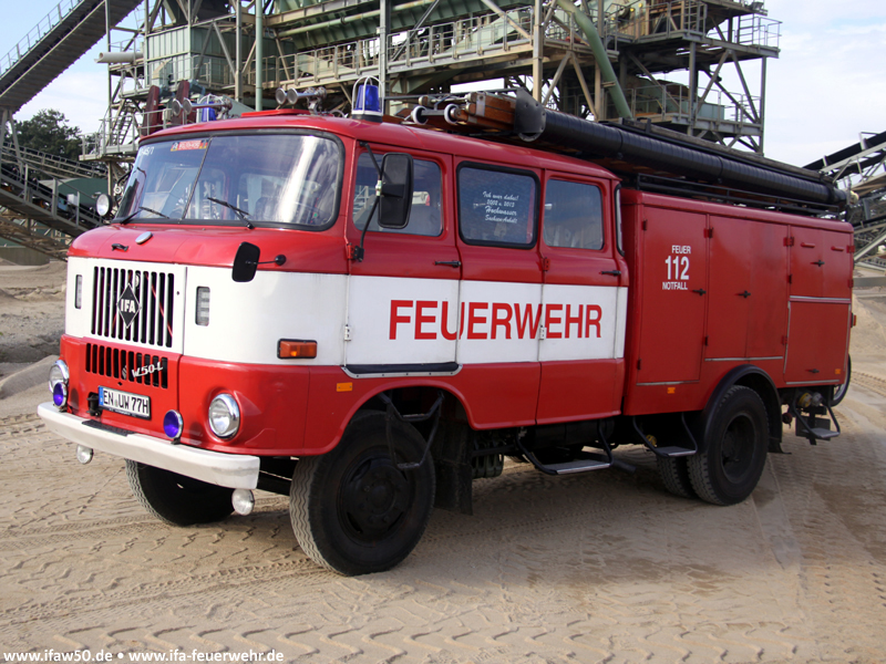 Bild: Ansicht schräg vorne, Fahrerseite